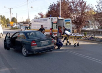 Πτολεμαΐδα: Τροχαίο ατύχημα με ΙΧ και ποδηλάτη – Μεταφέρθηκε προληπτικά στο νοσοκομείο