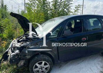 Καστοριά: Αυτοκίνητο συγκρούστηκε με νταλίκα και κατέληξε σε χαντάκι