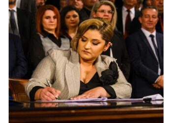 «Ως σαν αυτοκράτορας…»- Επίθεση της Θωμαής Κορδίστα στο Δήμαρχο Βοϊου για την αντιμετώπιση των μελών της αντιπολίτευσης