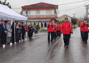 Τα 112 χρόνια από την απελευθέρωση γιόρτασαν οι Πρέσπες – Επιμνημόσυνη δέηση από τον Μητροπολίτη