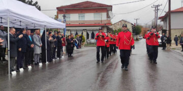 Τα 112 χρόνια από την απελευθέρωση γιόρτασαν οι Πρέσπες – Επιμνημόσυνη δέηση από τον Μητροπολίτη