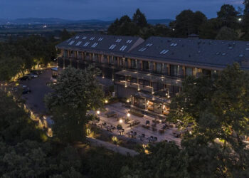 Φλώρινα-The Lynx Mountain Resort: “Ανάβουμε το Χριστουγεννιάτικο Δέντρο”