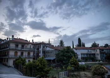 Άγιο Όρος: Δημιουργήθηκε ξενοδοχείο που διαθέτει υπηρεσίες μασάζ – Πόσο κοστίζει η διανυκτέρευση