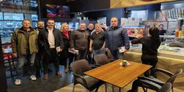 Επισκέψεις σε καταστήματα εστίασης και επιχειρήσεις του Τμήματος Υπηρεσιών στην Κοζάνη από τον συνδυασμό «Ανάπτυξης Επιμελητήριο»   