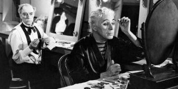 Φιλοπρόοδος Κοζάνης: Σινεμά Δευτέρα βράδυ με «Τα φώτα της ράμπας»