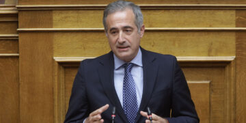 «Αυτόματη τιμαριθμική αναπροσαρμογή στα επιδόματα» προτείνει ο βουλευτής της Νέας Δημοκρατίας Στάθης Κωνσταντινίδης