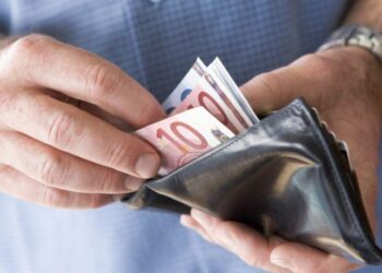 Έκτακτες ενισχύσεις έως 22 Δεκεμβρίου -Ποιοι θα πάρουν έξτρα χρήματα