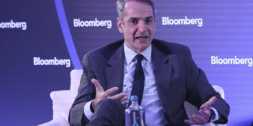 Μητσοτάκης για διαγραφή Σαμαρά: Η απόφαση εξηγήθηκε σαφώς, δεν παίζουμε με την κυβερνητική σταθερότητα – Εκλογές το 2027