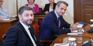 Την Τετάρτη 4 Δεκεμβρίου η συνάντηση Μητσοτάκη – Ανδρουλάκη στη Βουλή