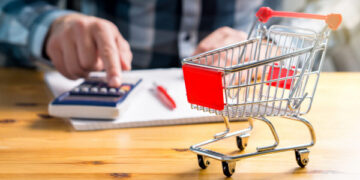 Οι 7 στους 10 μόλις τα βγάζουν πέρα