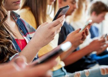 Πότε κλείνουν τα σχολεία για τα Χριστούγεννα