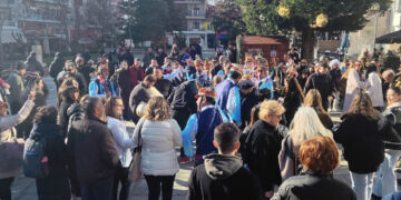 Ξεσήκωσαν τα Γρεβενά οι Μωμόγεροι – Δείτε φωτογραφίες και βίντεο