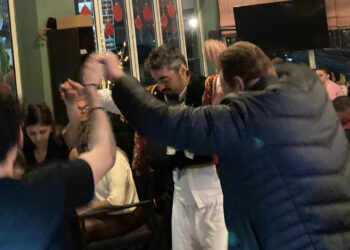 Ασβεστόπετρα: Με γλέντι ολοκληρώθηκε η αναβίωση του εθίμου Κοτζαμάνια