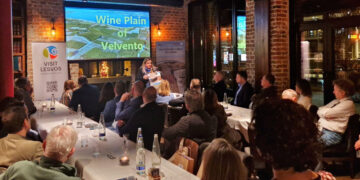 Η Δυτική Μακεδονία προβλήθηκε σε Αθήνα, Φρανκφούρτη και σε Σέρβους τουριστικούς πράκτορες