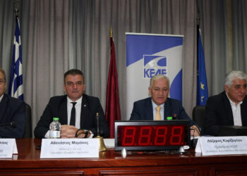 «Εντονη, απόλυτη και πλήρης αντίθεση» της ΚΕΔΕ στο σχέδιο νόμου για τις ΔΕΥΑ