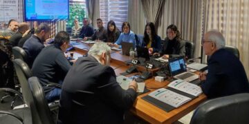 «Οι ψηφιακές δεξιότητες και ο ψηφιακός μετασχηματισμός είναι άρρηκτα συνδεδεμένα με την ενεργειακή μετάβαση» – Συνάντηση για το Ευρωπαϊκό Πρόγραμμα COMMIT