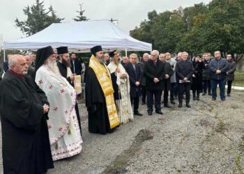 Τελέστηκε η Θεία Λειτουργία στην μνήμη της Αγίας Βαρβάρας στο εκκλησάκι στο ΛΚΔΜ (Φωτογραφίες)