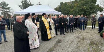 Τελέστηκε η Θεία Λειτουργία στην μνήμη της Αγίας Βαρβάρας στο εκκλησάκι στο ΛΚΔΜ (Φωτογραφίες)