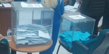 Με μεγάλη συμμετοχή και μηνύματα “ενότητας” η δεύτερη μέρα των εκλογών του Εμποροβιοτεχνικού Επιμελητηρίου, στην Πτολεμαΐδα! (ρεπορτάζ της Κούλας Πουλασιχίδου)