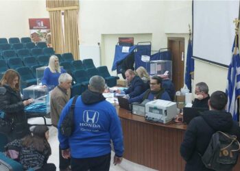 Μεγάλη προσέλευση και σήμερα στις εκλογές του Εμποροβιοτεχνικού Επιμελητηρίου, στην Πτολεμαΐδα (ΦΩΤΟ)