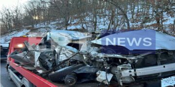 Πρέσπες: Πατέρας του ενός θύματος διασώστης του ΕΚΑΒ που έσπευσε στο θανατηφόρο τροχαίο (Video+Φωτογραφίες)