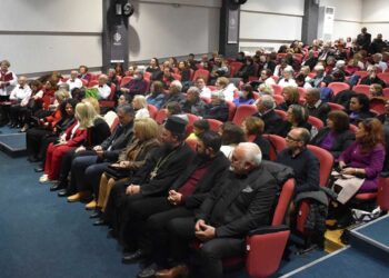 Στο πνεύμα των Χριστουγέννων η Χορωδιακή Συνάντηση στη Φλώρινα (Βίντεο + Φωτο)