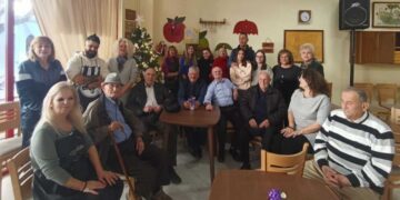 Οι κομμωτές και οι κομμώτριες της ΣΑΕΚ στα ΚΑΠΗ Πτολεμαΐδας! (Ρεπορτάζ της Κούλας Πουλασιχίδου)