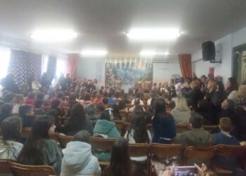 Εντυπωσίασε η Χριστουγεννιάτικη Εκδήλωση της Β’ Τάξης του 3ου Δημοτικού Σχολείου Πτολεμαΐδας! (Ρεπορτάζ της Κούλας Πουλασιχίδου)