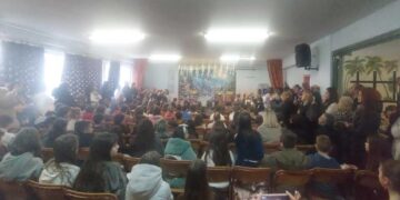 Εντυπωσίασε η Χριστουγεννιάτικη Εκδήλωση της Β’ Τάξης του 3ου Δημοτικού Σχολείου Πτολεμαΐδας! (Ρεπορτάζ της Κούλας Πουλασιχίδου)