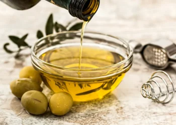 Πόσο κοστίζει ο τενεκές λάδι σήμερα