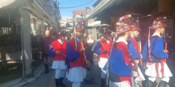 Το παραδοσιακό δρώμενο των “Μωμόγερων” αναβίωσε την Κυριακή 29/12/24 στις Κεντρικές Οδούς της Πτολεμαΐδας, ο Ποντιακός Σύλλογος! (Ρεπορτάζ της Κούλας Πουλασιχίδου)