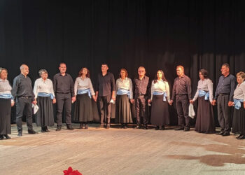 Γρεβενά: Εκλεψε την παράσταση η εορταστική εκδήλωση του Τμήματος Παραδοσιακών Χορών (Φωτογραφίες και Βίντεο)