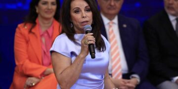 Πατουλίδου για Τζιτζικώστα: «Αθέτησε τη δέσμευση του, να γίνω περιφερειάρχης»