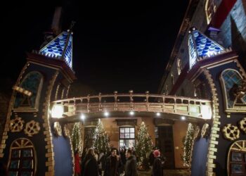 Πού ταξιδεύουν οι Έλληνες Χριστούγεννα και Πρωτοχρονιά;