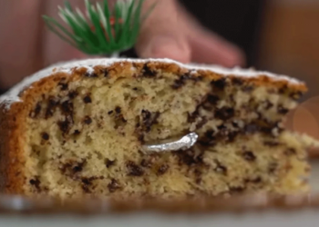 Η απόλυτη βασιλόπιτα: Χωρίς μίξερ, με λίγα υλικά, εύκολη και πεντανόστιμη