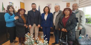 Καλλιόπη Βέττα: Το Μποδοσάκειο έχει μεγάλες προοπτικές, πρέπει να στηριχθεί με πλήρη κάλυψη του οργανογράμματος, αντί να αφήνεται στην τύχη του – Συνάντηση με τον Διοικητή του Νοσοκομείου