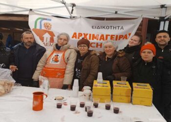 Με επιτυχία αναβίωσε το έθιμο της Γουρουνοχαράς στη Βλάστη (ρεπορτάζ της Κούλας Πουλασιχίδου)