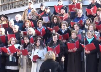 Κοζάνη: Όμορφη συνάντηση χορωδιών (video Top Channel)