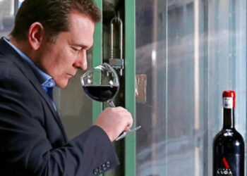 Γιατί είναι σημαντικό για το κρασί ένα βαρυτικό οινοποιείο -Ο Α. Ιατρίδης (κτήμα Αλφα) μιλά για το νέο εγχείρημα στο Αμύνταιο