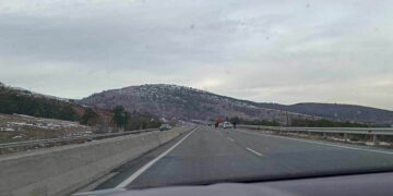 Κλειστή λωρίδα στον δρόμο από Κοζάνη προς Πτολεμαΐδα λόγω ατυχήματος