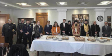 Κοπή Πρωτοχρονιάτικης Βασιλόπιτας στην Περιφερειακή Ενότητα Καστοριάς