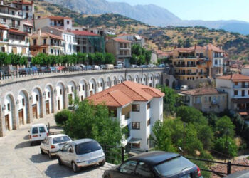 Κατέρρευσαν οι τιμές εξοχικών κατοικιών – Η σύγκριση με την προ κρίσης περίοδο