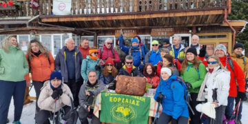 Έκοψε τη βασιλόπιτα η Ορειβατική Λέσχη Πτολεμαΐδας σε εξόρμηση στο Σέλι