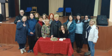 Σε μία λιτή και ευχάριστη ατμόσφαιρα το Τμήμα Υποκριτικής Τέχνης της ΣΑΕΚ Πτολεμαΐδας , έκοψε την Πρωτοχρονιάτικη πίτα του! (της Κούλας Πουλασιχίδου)