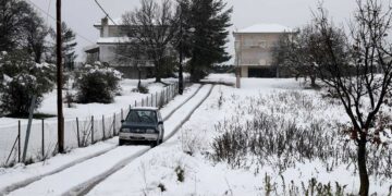 Πότε βάζω αλυσίδες και πότε χιονοκουβέρτες στο αυτοκίνητο- Οδηγός επιβίωσης