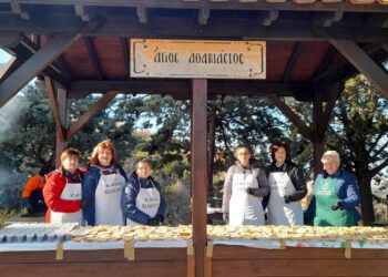 Αναβιώνει το έθιμο της Λουκανικοφαγίας στο Εξωκκλήσι του Αη Θανάση στο Βελβεντό