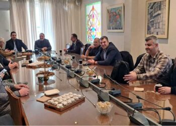 Ευχές, χαμόγελα και αισιοδοξία στο Επιμελητήριο Κοζάνης στο πλαίσιο της καθιερωμένης εκδήλωσης της ανταλλαγής ευχών 