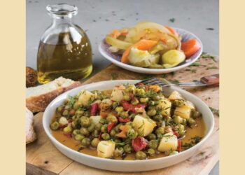 Αρακάς με πιπεριές Φλωρίνης από την Cantina του protothema.gr