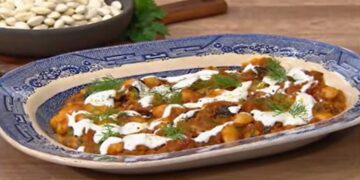 Φασόλια γίγαντες ελέφαντες Πρεσπών με ψητή μελιτζάνα