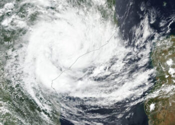 Καιρός: Έρχεται «κυκλογένεση» – Τι είναι η μετεωρολογική «βόμβα» που θα σχηματιστεί στην Ευρώπη